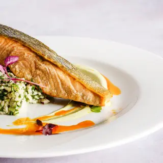 Gebratenes Sherry-Lachsfilet