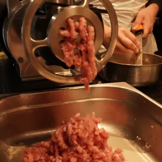 Kunst der Wurstherstellung 19. M&auml;rz